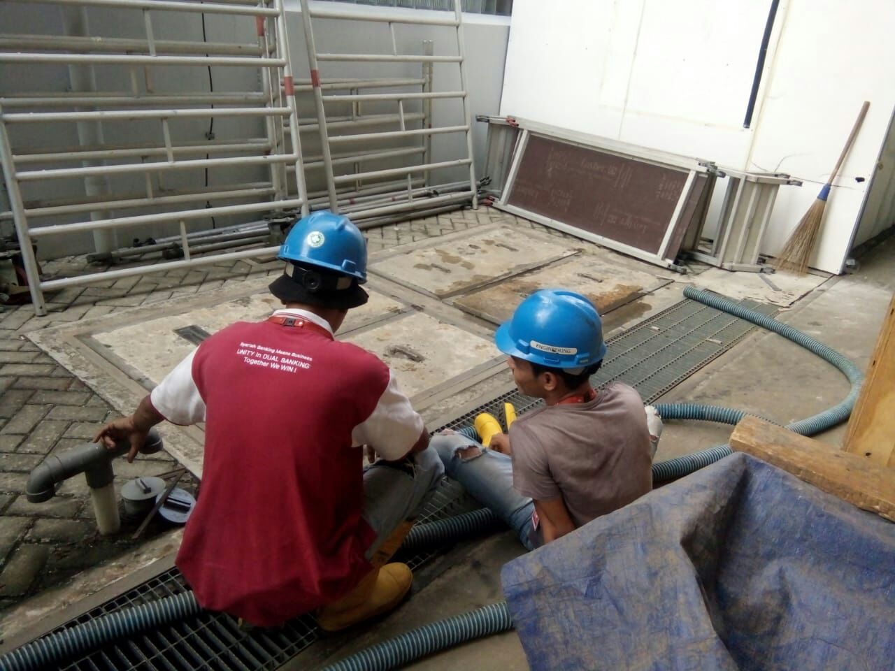 Kuras Lumpur Banjir